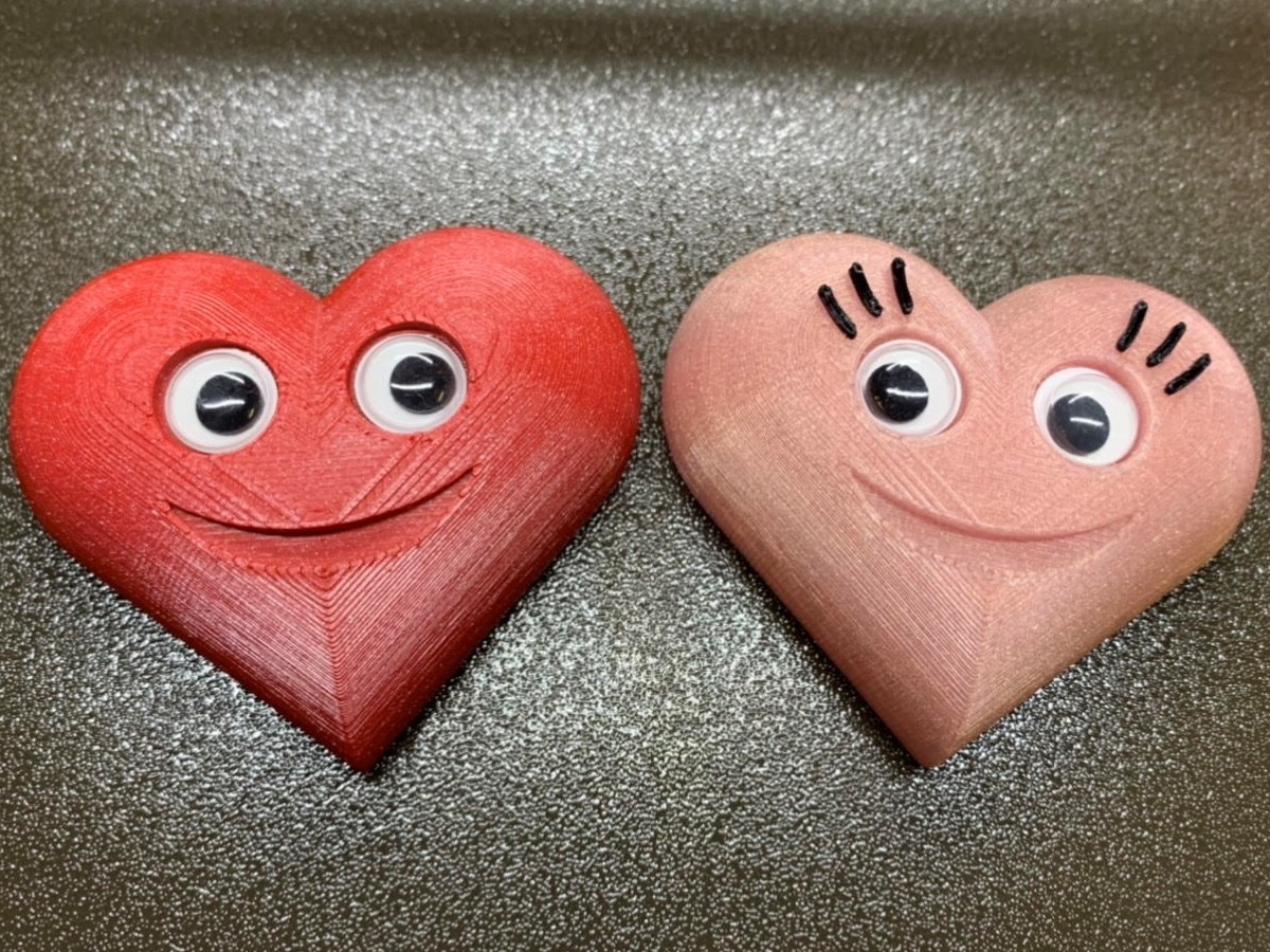 Googly Eyes Hearts by PanamaRed